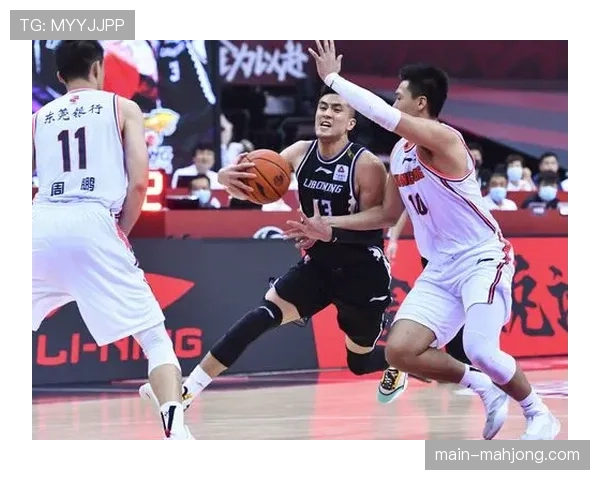 广东关键球处理能力下滑 末节进攻选择混乱导致比赛失利 广东关键球处理能力下滑 末节进攻选择混乱导致比赛失利